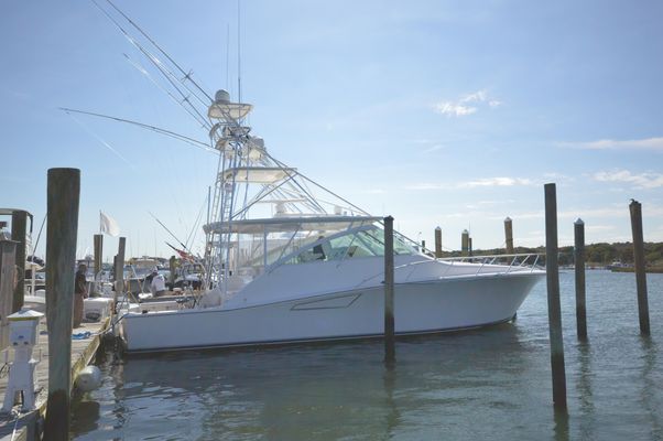 Cabo 52 Express - main image