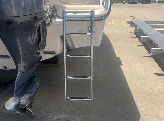 Grady-White Canyon 336 image