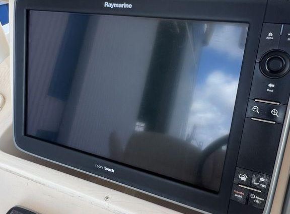 Grady-White Canyon 336 image