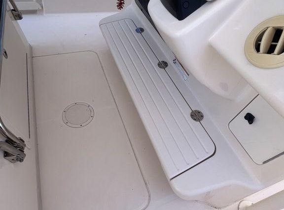 Grady-White Canyon 336 image