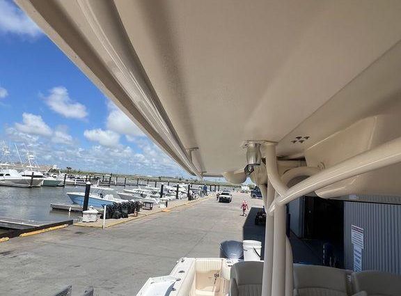 Grady-White Canyon 336 image