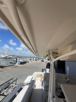 Grady-White Canyon 336 image