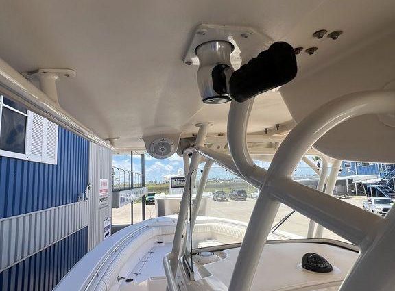 Grady-White Canyon 336 image