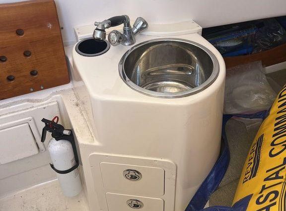 Grady-White Canyon 336 image