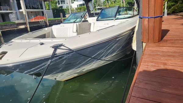 Sea Ray 310 SLX