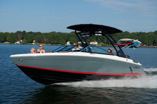 Cobalt R4 Surf - main image