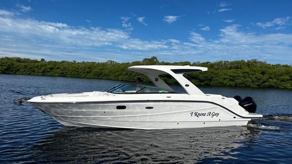 Sea Ray SLX 310 OB