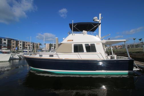 Sabreline 36 Sedan image