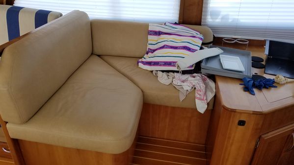 Sabre 48 Salon Express image