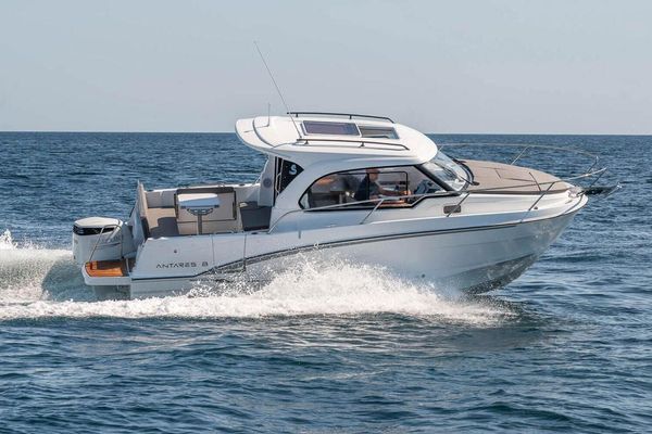 Beneteau-america ANTARES-8-AMERICAN-EDITION- - main image