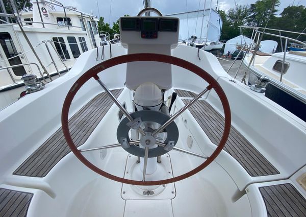 Beneteau 323 Centerboard image