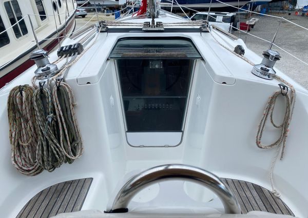 Beneteau 323 Centerboard image