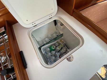 Beneteau 323 Centerboard image