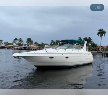 Cruisers Yachts 3570 Esprit image