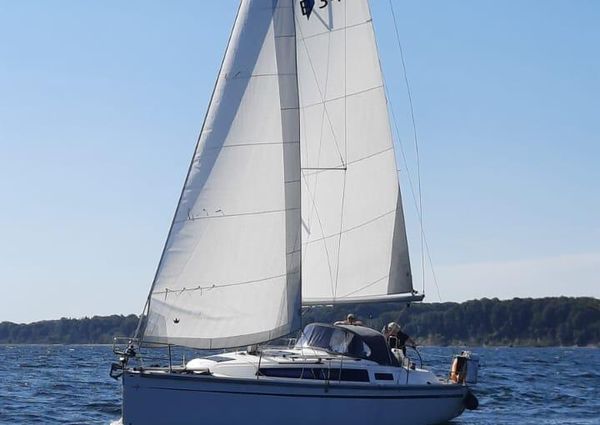 Bavaria Cruiser 33 image