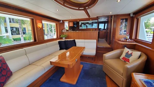 Outer Reef Yachts 70 image