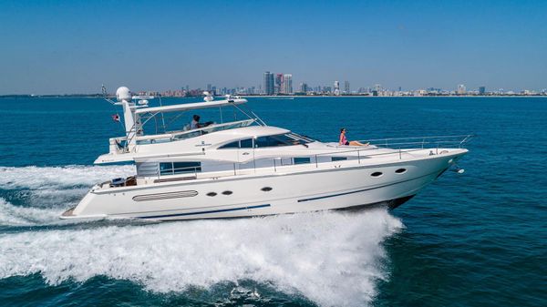 Fairline 62