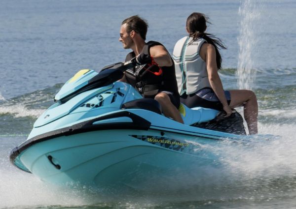 Yamaha-waverunner VX-LIMITED-HO image