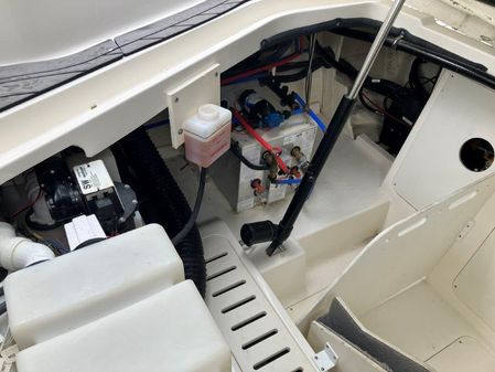 Sea Ray Sundancer 320 OB image