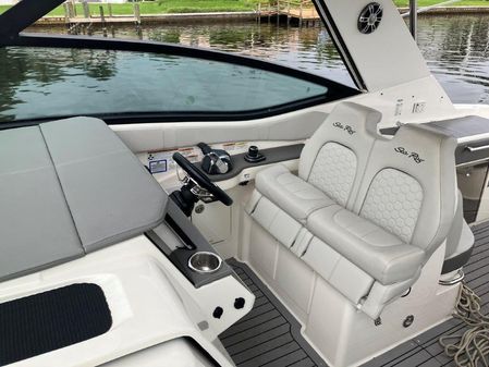 Sea Ray Sundancer 320 OB image