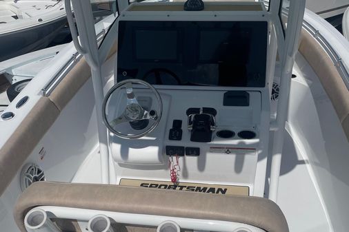 Sportsman OPEN-252-CENTER-CONSOLE image