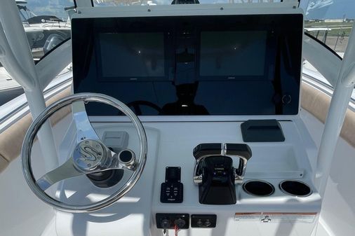 Sportsman OPEN-252-CENTER-CONSOLE image