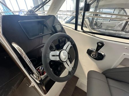 Beneteau Antares 7 image