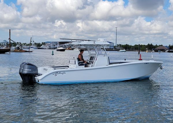 Yellowfin 32 image