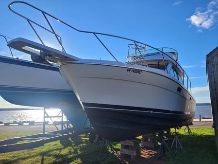 Bayliner 3388-COMMAND-BRIDGE-MOTORYACHT image