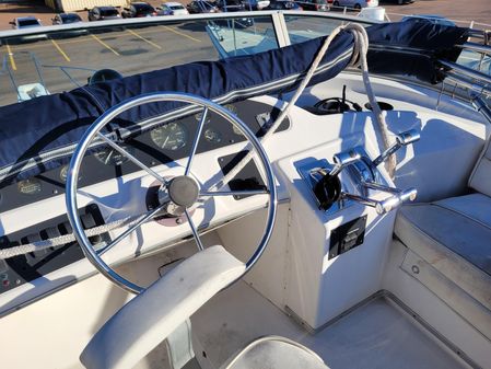 Bayliner 3388-COMMAND-BRIDGE-MOTORYACHT image