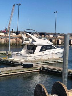 Bayliner 3388-COMMAND-BRIDGE-MOTORYACHT image