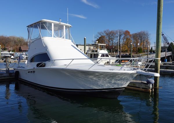 Luhrs 36-CONVERTIBLE image