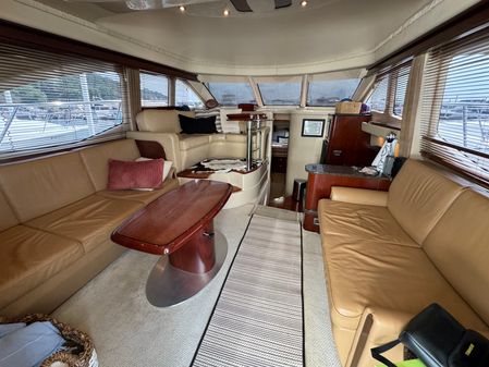 Sea Ray 420 Sedan Bridge image