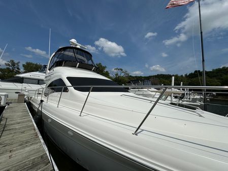 Sea Ray 420 Sedan Bridge image