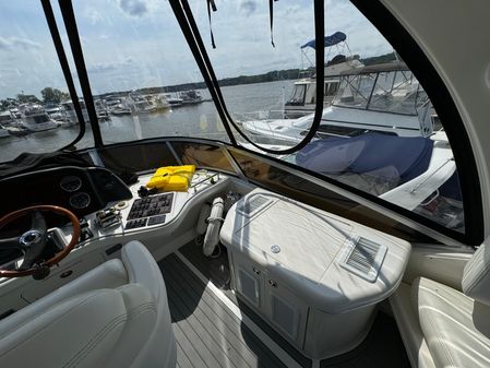 Sea Ray 420 Sedan Bridge image