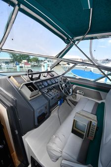 Cruisers-yachts 3670-ESPRITE image