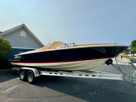 Chris-Craft 27 launch image