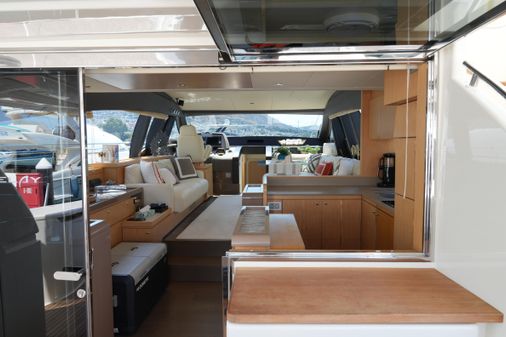 Ferretti Yachts 620 image