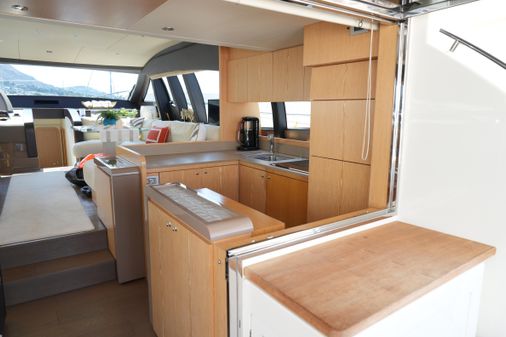 Ferretti Yachts 620 image