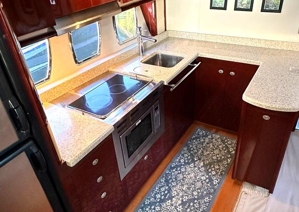 Sea Ray 48 Sundancer image