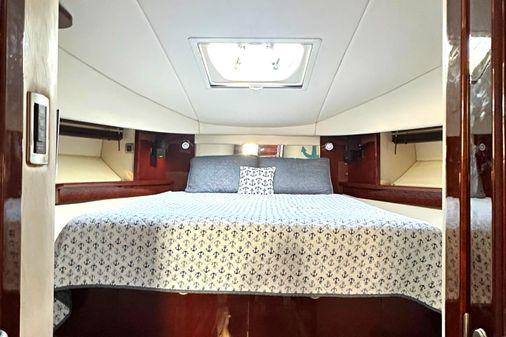 Sea Ray 48 Sundancer image