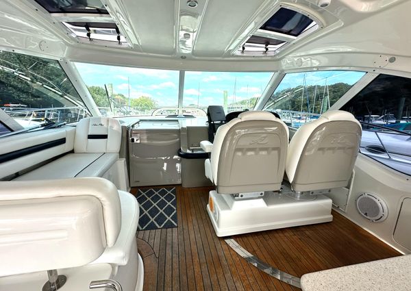 Sea Ray 48 Sundancer image