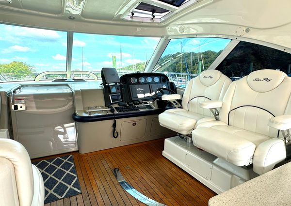 Sea Ray 48 Sundancer image