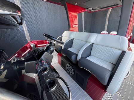 Nor-Tech 450 Sport Center Console image