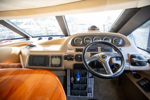 Carver 450 Voyager Pilothouse image