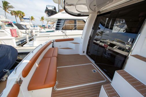 Carver 450 Voyager Pilothouse image