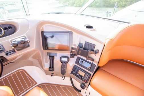 Carver 450 Voyager Pilothouse image