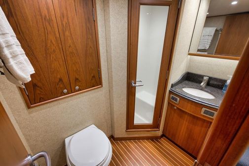 Merritt 86' Enclosed Flybridge image