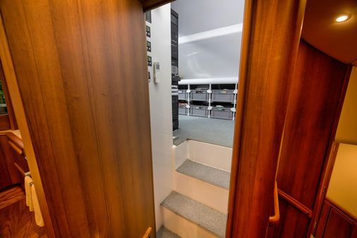 Merritt 86' Enclosed Flybridge image