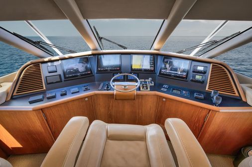 Merritt 86' Enclosed Flybridge image